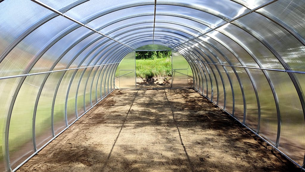 SZKLARNIE STALOWE Szklarnia ogrodowa metalowa 4 m z poliwęglanu – duża szklarnia ogrodowa do upraw warzyw